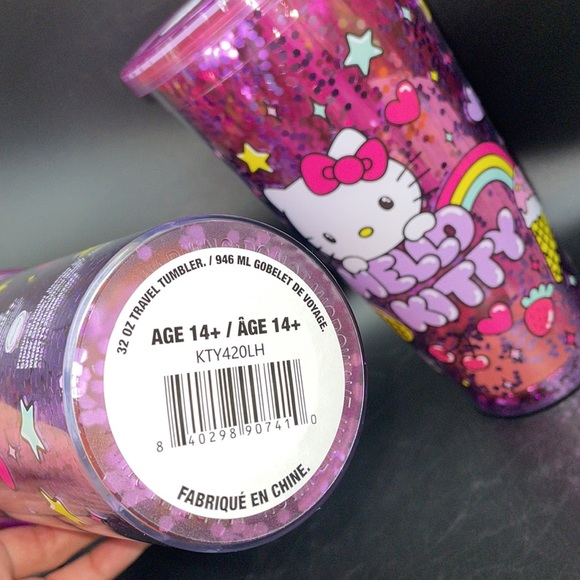 Set of Hello Kitty Glitter Oversized Tumblers - Picture 4 of 5